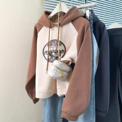 Femme Grafik Pullover Sweatshirt mit einzigartigem Druck und Kontrastärmeln Heidi-Mode