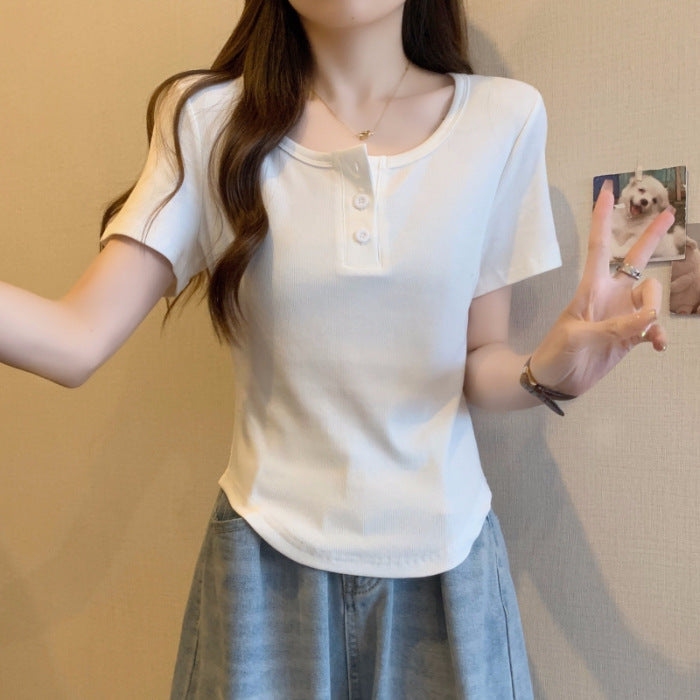 Damen gestreifter Kurzarm-Henley-Top mit Knopfdetails Heidi-Mode