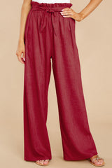Damen nan Leinenhose mit Paperbag-Bund und weitem Bein Drune in Weinrot