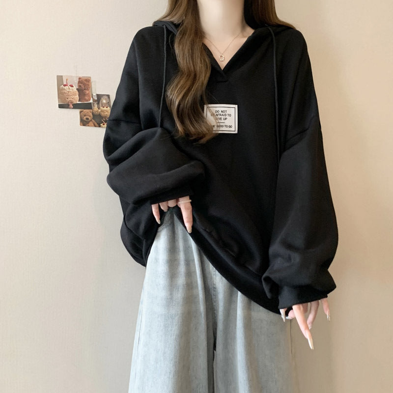 Femme Oversized Hoodie mit einzigartigem grafischem Detail Heidi-Mode