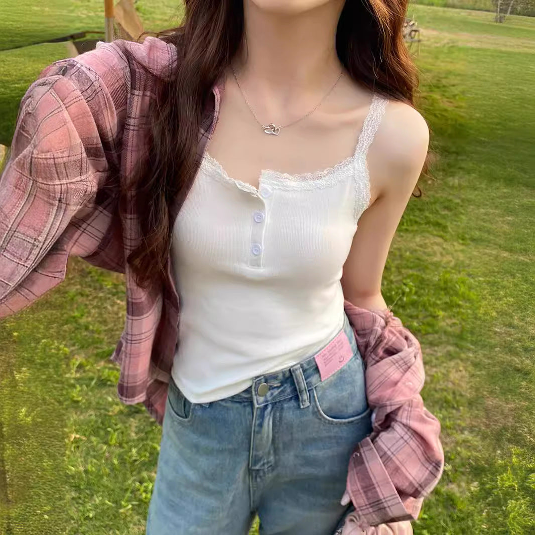 Femme Spitzenbesetzte Knopfverschluss-Camisole Top Heidi-Mode