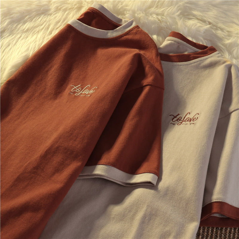 Damen Relaxed Fit Besticktes T-Shirt mit Kontrastbesatz Heidi-Mode