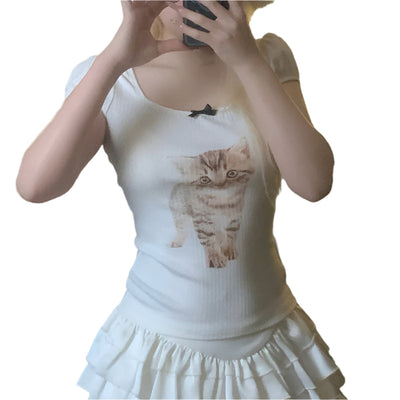 Jannie - Süßes Katzenmotiv und Puffärmeloberteil