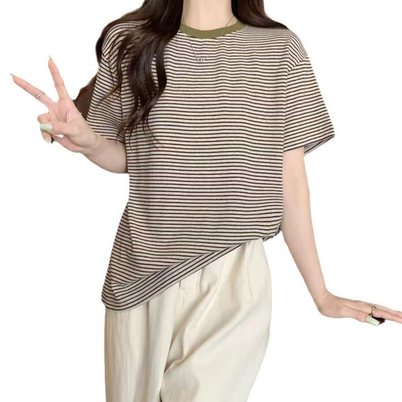 Femme Relaxed Fit Gestreiftes T-Shirt mit Kontrast-Ausschnitt Heidi-Mode