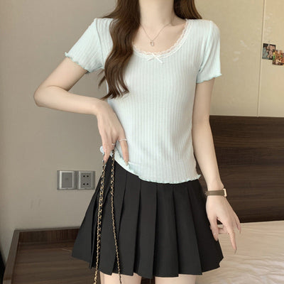 Femme Spitzenbesetztes Rippoberteil Heidi-Mode