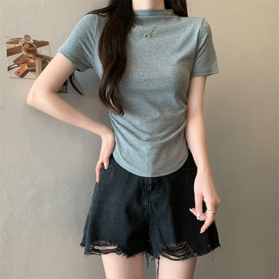 Femme Kurzarm-Mock-Neck-T-Shirt mit gerafften Details Heidi-Mode