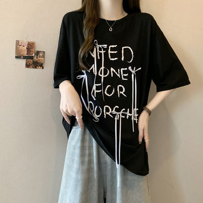 Femme Übergröße Grafik T-Shirt mit verspielten Bandakzenten Heidi-Mode