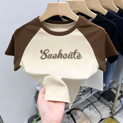 Femme Grafik-Tee mit kontrastierenden Ärmeln Heidi-Mode