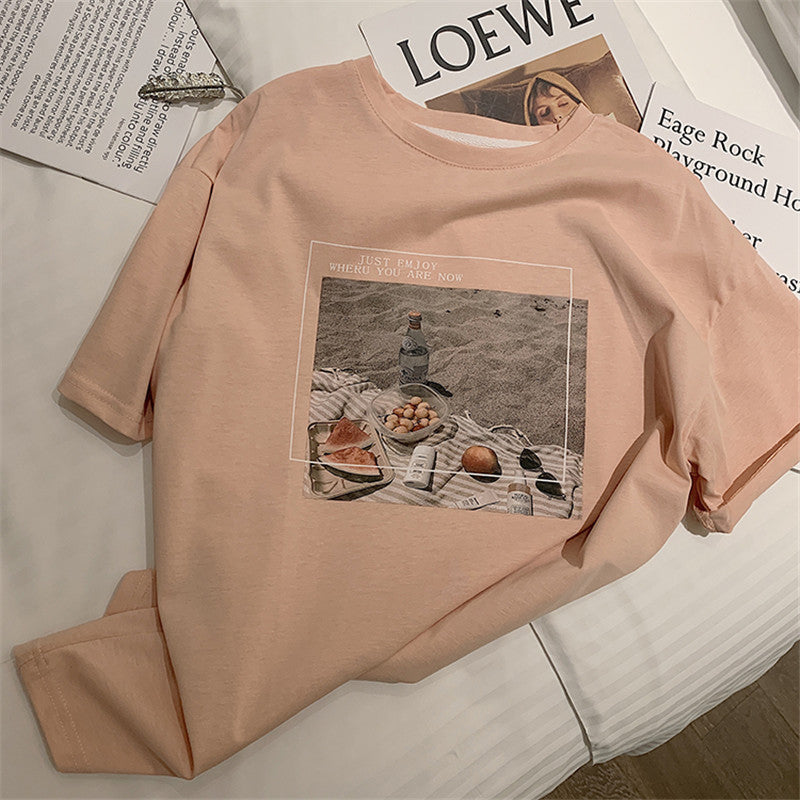 Femme Graphic Tee mit Relaxed Fit Design Heidi-Mode