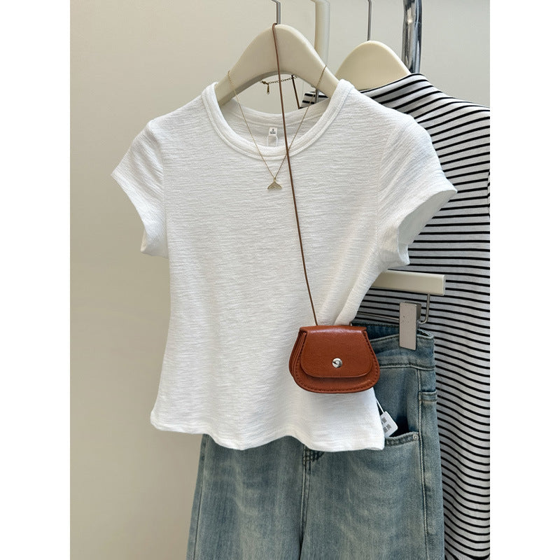 Femme Kurzarm Texturiertes T-Shirt mit Gekürzter Silhouette Heidi-Mode