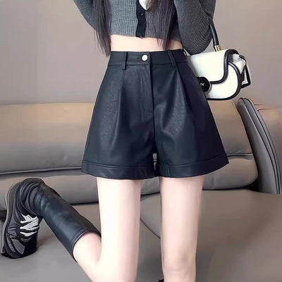 Femme Hochwaist Falten Kunstleder Shorts Heidi-Mode