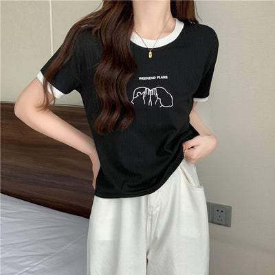 Femme Ribbed Graphic Tee mit kontrastierenden Besätzen Heidi-Mode