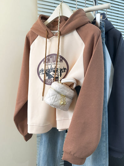 Femme Grafik Pullover Sweatshirt mit einzigartigem Druck und Kontrastärmeln Heidi-Mode