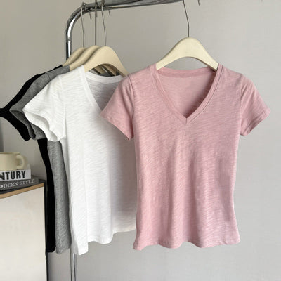 Damen T-Shirt mit kurzem Ärmel und V-Ausschnitt aus weichem Material Heidi-Mode