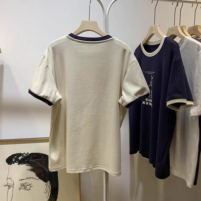 Femme Grafik Kurzarm-T-Shirt mit verspielter Hundillustration Heidi-Mode