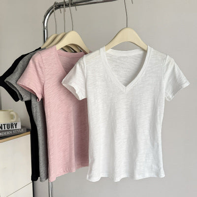 Damen T-Shirt mit kurzem Ärmel und V-Ausschnitt aus weichem Material Heidi-Mode
