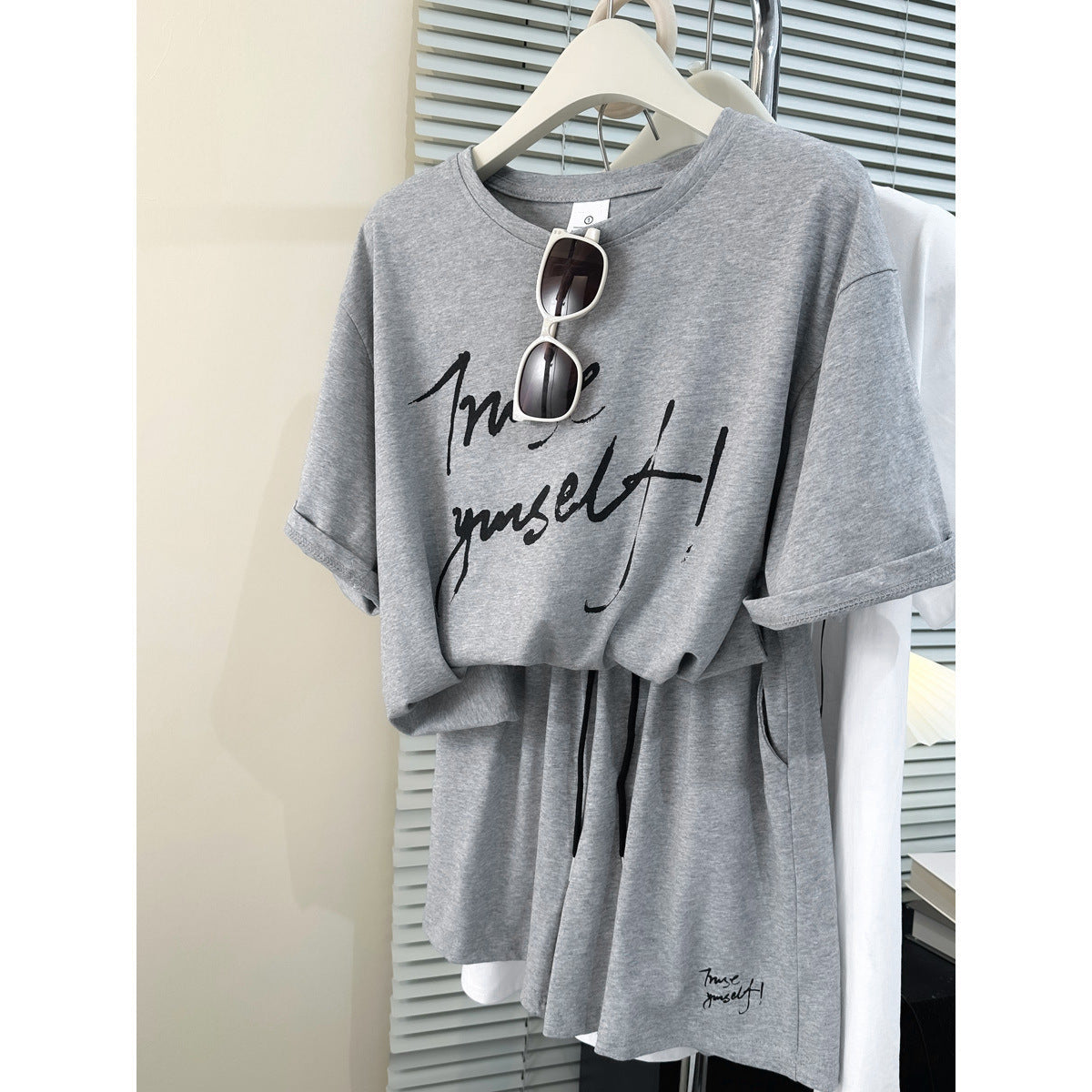 Damen Oversized Grafik-T-Shirt mit kreativem Print Heidi-Mode