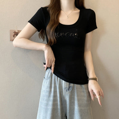 Femme Kurzarm Scoop Neck Logo T-Shirt Heidi-Mode