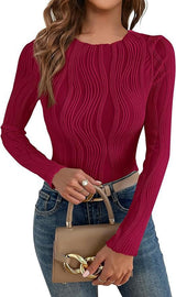 Damen nan figurbetontes Rippstrick-Longsleeve mit Wellendetail und Rundhalsausschnitt Drune in Weinrot