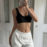 Damen Sport-Bustier mit bequemen breiten Trägern und elastischem Schnitt Drune in Schwarz