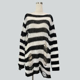 Damen nan Oversized Grobstrickpullover mit breiten Blockstreifen und aufgerissenem Design Drune in Lang Schwarz-Weiß