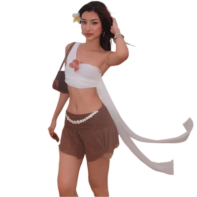 Evie - Elegantes Wickel-Design mit Strandoberteil und Blumendetail