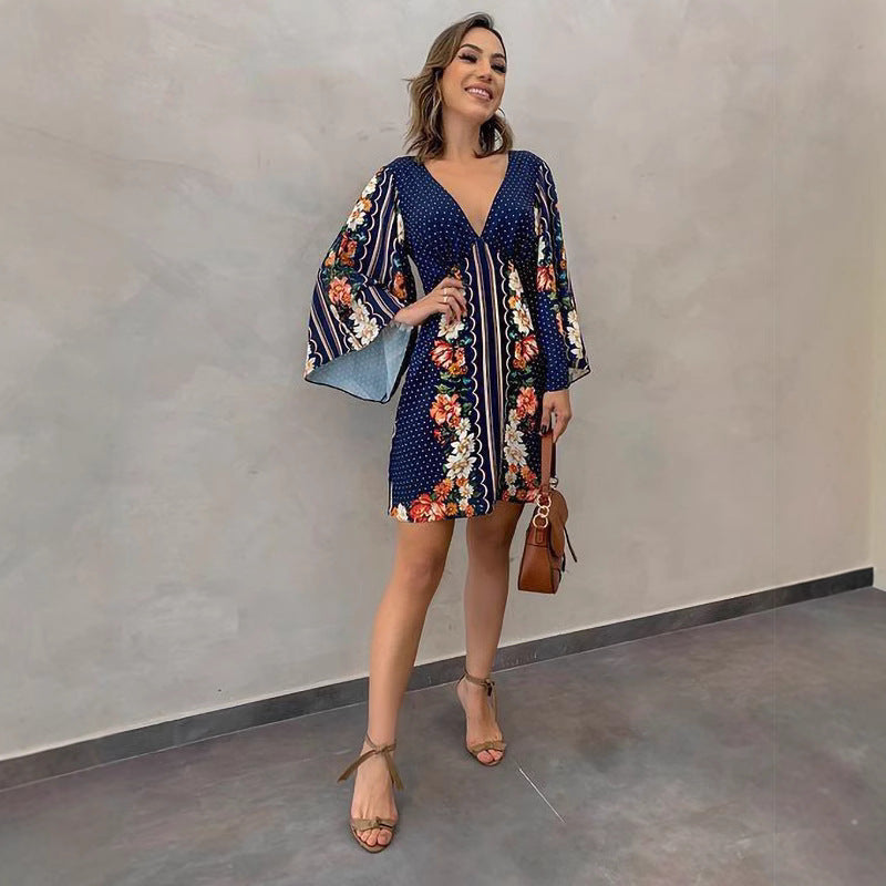 Rosmarin - Dyb V-Ausschnitt bedrucktes Minikleid