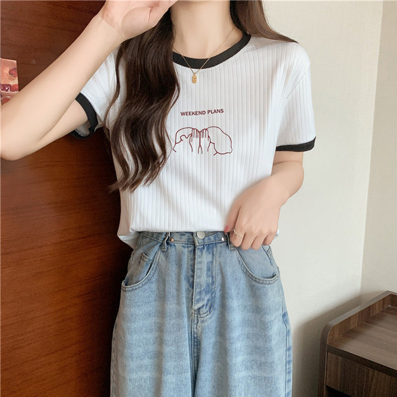 Femme Ribbed Graphic Tee mit kontrastierenden Besätzen Heidi-Mode