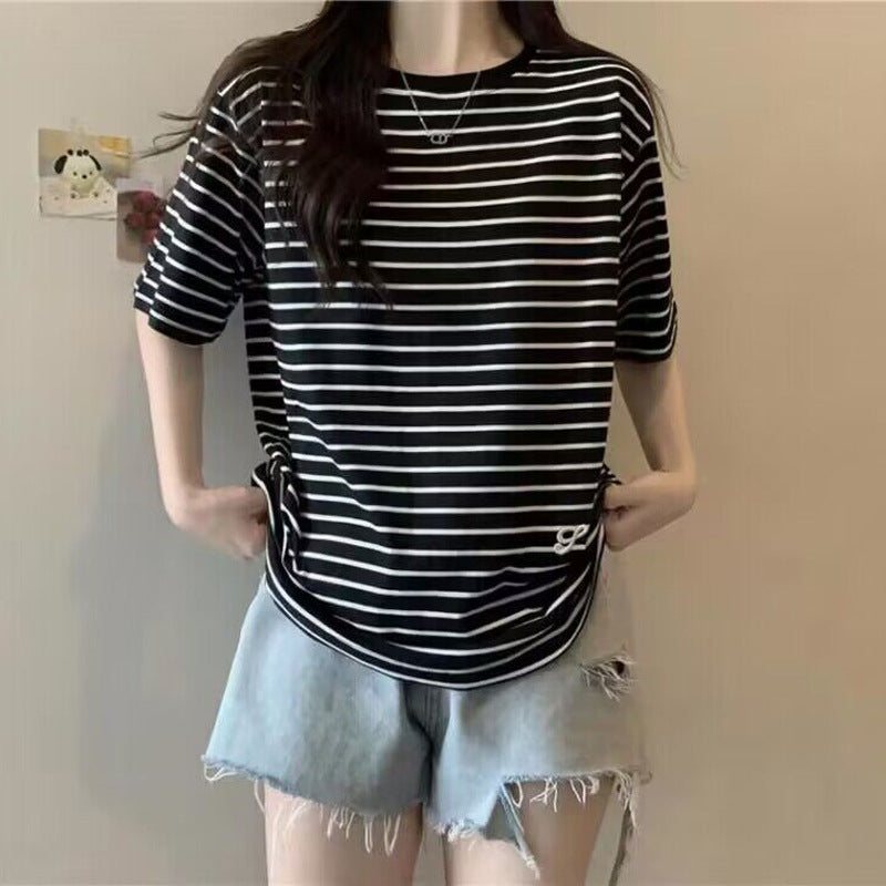 Femme Entspanntes Passform Gestreiftes T-Shirt Heidi-Mode