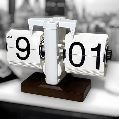 Chronora – Elegante Uhren für modernes Interieur