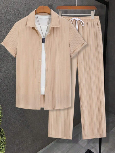 Elegantes Herren-Set in Plissee-Optik | Hemd & Lange Hose