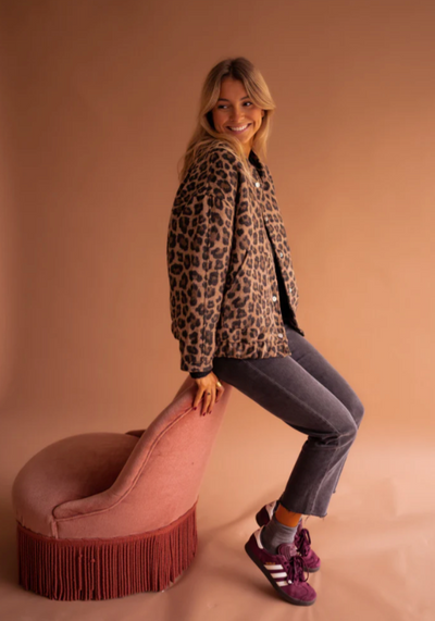 LEONAâ | Die Leopard-Bomberjacke
