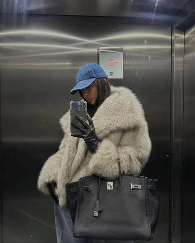 Mila | Luxuriöser Faux Fur Mantel für stilvolle Wintertage