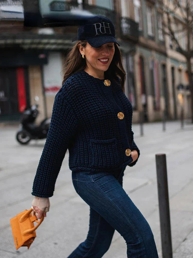 50 % Rabatt | Solace™ | Marineblaue Damen Strickjacke mit V-Ausschnitt, Knöpfen und Taschen  [ Letzter Tag Rabatt ]