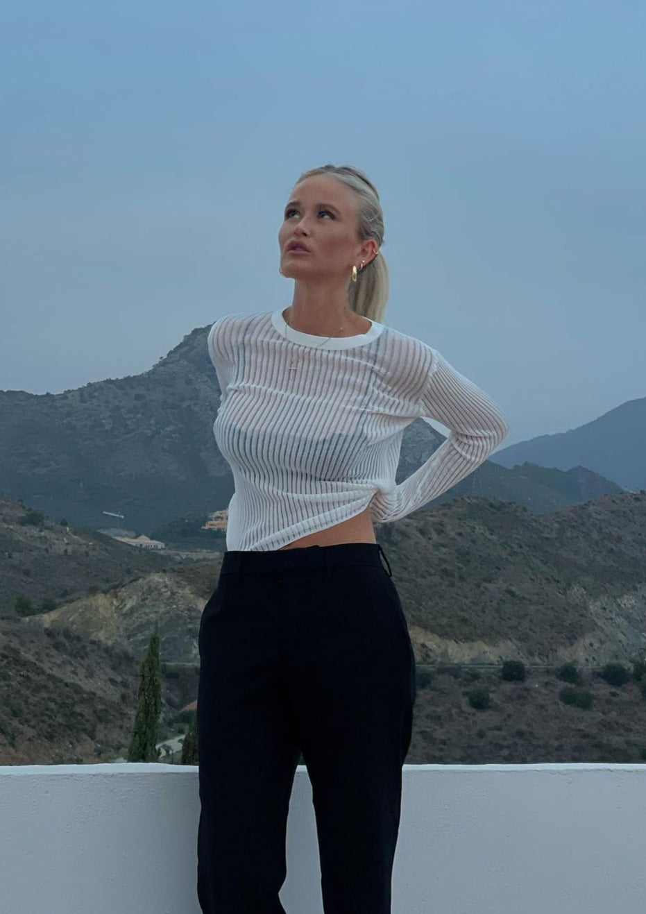 Transparenter Strickpullover | Leichte Struktur & Schmale Passform | Elegante Lässigkeit