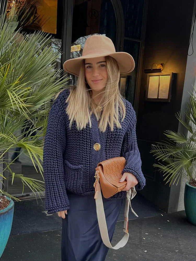 50 % Rabatt | Solace™ | Marineblaue Damen Strickjacke mit V-Ausschnitt, Knöpfen und Taschen  [ Letzter Tag Rabatt ]