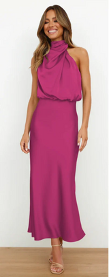 Luna - Maxikleid mit Drapierung in Dunkelrosa