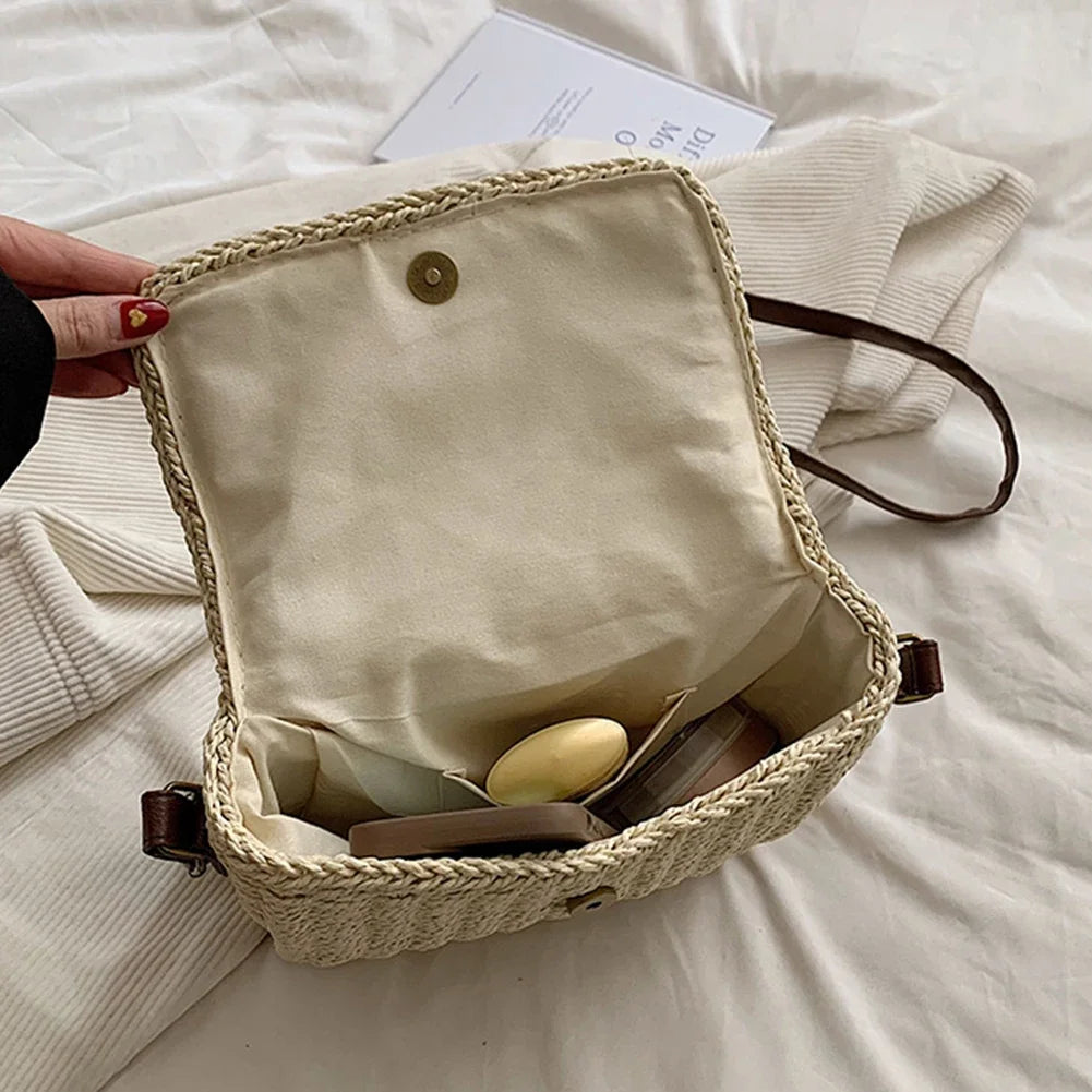 Strohumhängetasche Damen – Handgefertigte Raffia Crossbody Sommer