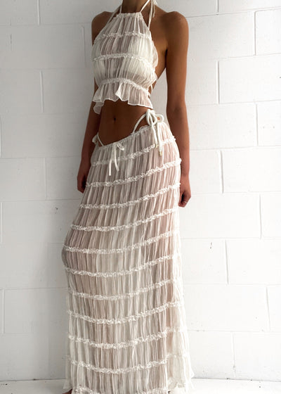 Transparentes Zweiteiler-Set | Halterneck-Top & Maxirock | Luftige Eleganz