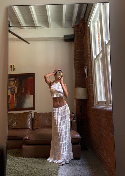 Transparentes Zweiteiler-Set | Halterneck-Top & Maxirock | Luftige Eleganz