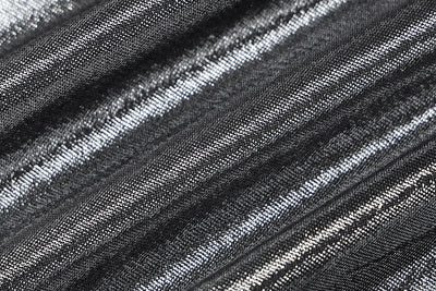 Edzen - One-Shoulder Dress Ein Kleid zum Auffallen