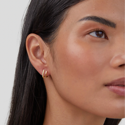 Ohrhänger aus 18K Gold mit Griffkristallen