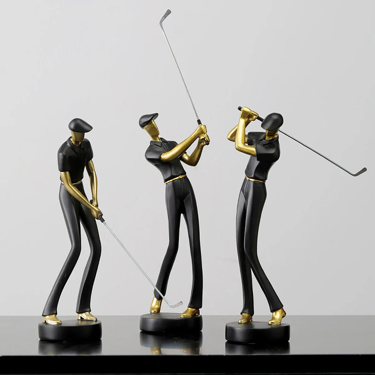 TeeStance - Elegante Golfpose Skulptur