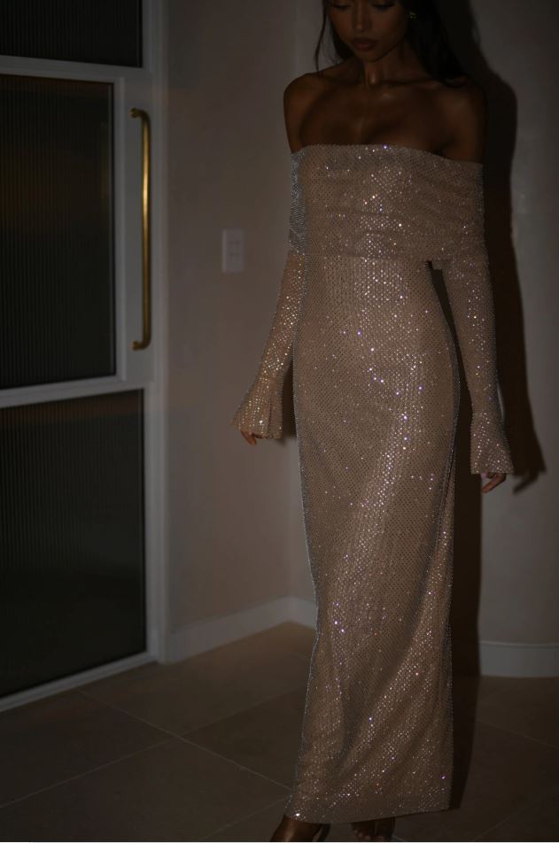 Glitzer-Maxi-Kleid | Eleganz & Glamour | Off-Shoulder-Stil