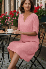 Sommerkleid Mit V-Ausschnitt Und Lockerem Schnitt - Ilayda in Rosa