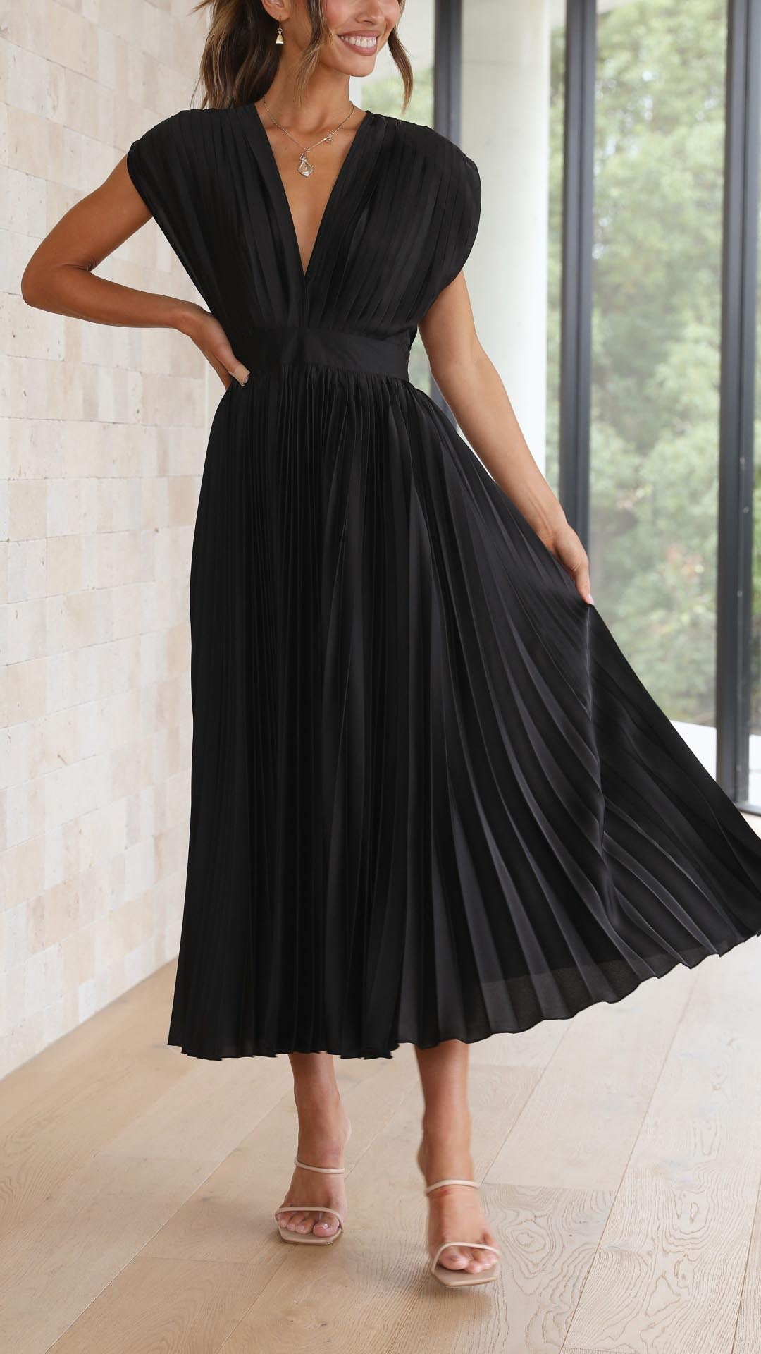 Alexis - Elegantes Faltenkleid