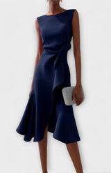 Tailliertes Abendkleid Mit Faltendetails - Karla in Marineblau
