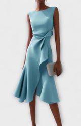 Tailliertes Abendkleid Mit Faltendetails - Karla in Hellblau