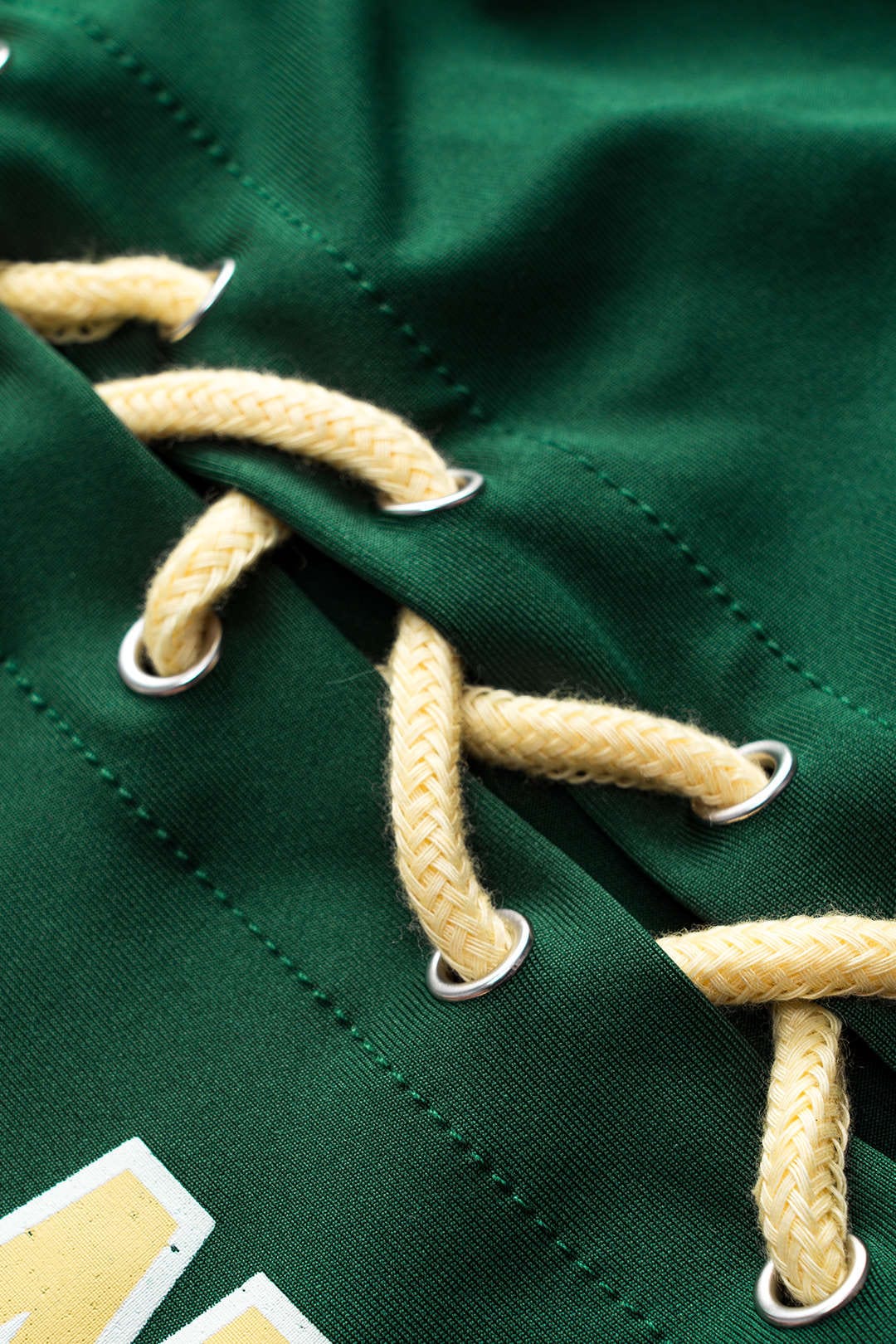 Lucinda | Retro Stil Number 75 Sportliches Crop-Top mit Schnürung hinten