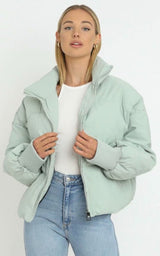 Leichte Damen Pufferjacke - Sofia in Hellgrün